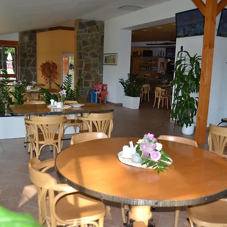 Stara Celnice Πανσιόν